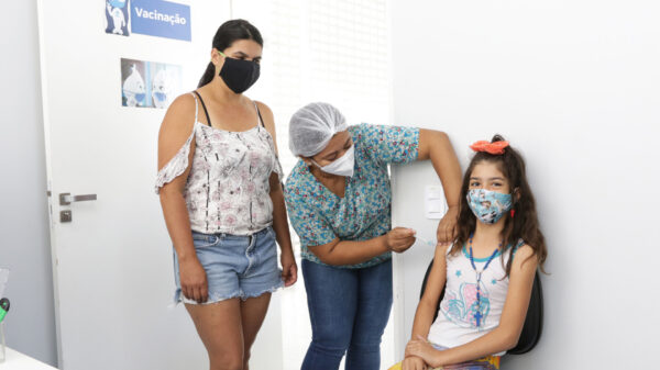 Vacina contra meningite