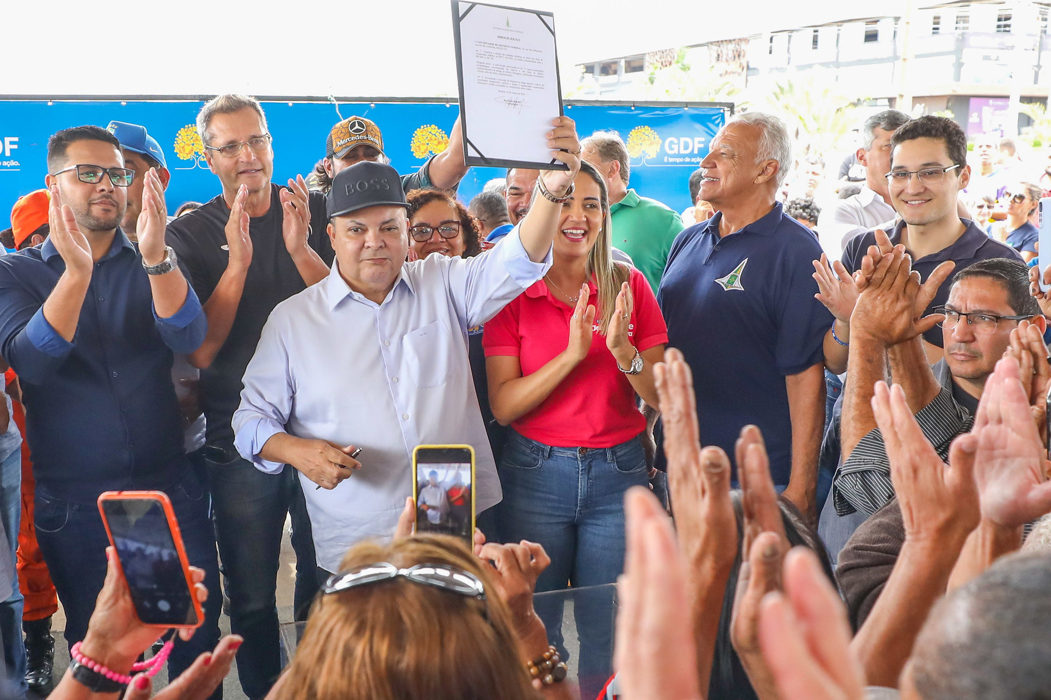 Governador Ibaneis entrega viaduto do Recanto das Emas à população