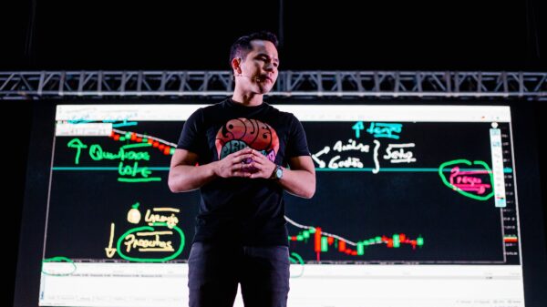 Revolution Manaus Luiz Hota