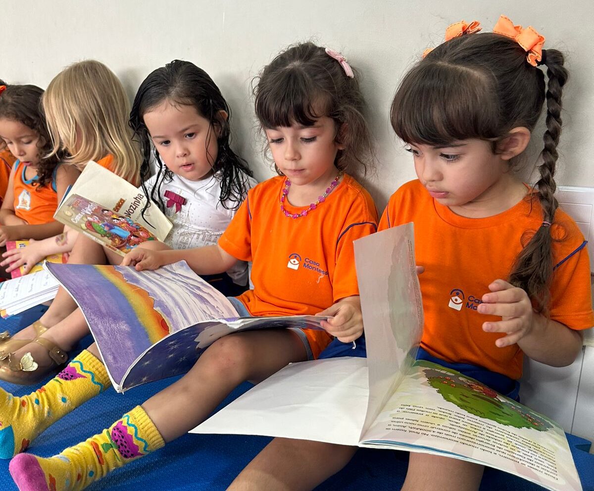 Dia Nacional do Livro Infantil - Alunos da Casa Montessori DF