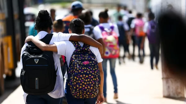 Violência nas escolas - Operação Escola Segura