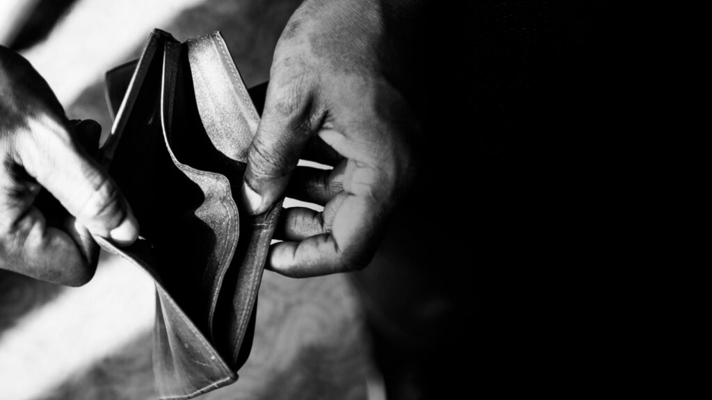 Famílias brasileiras endividadas