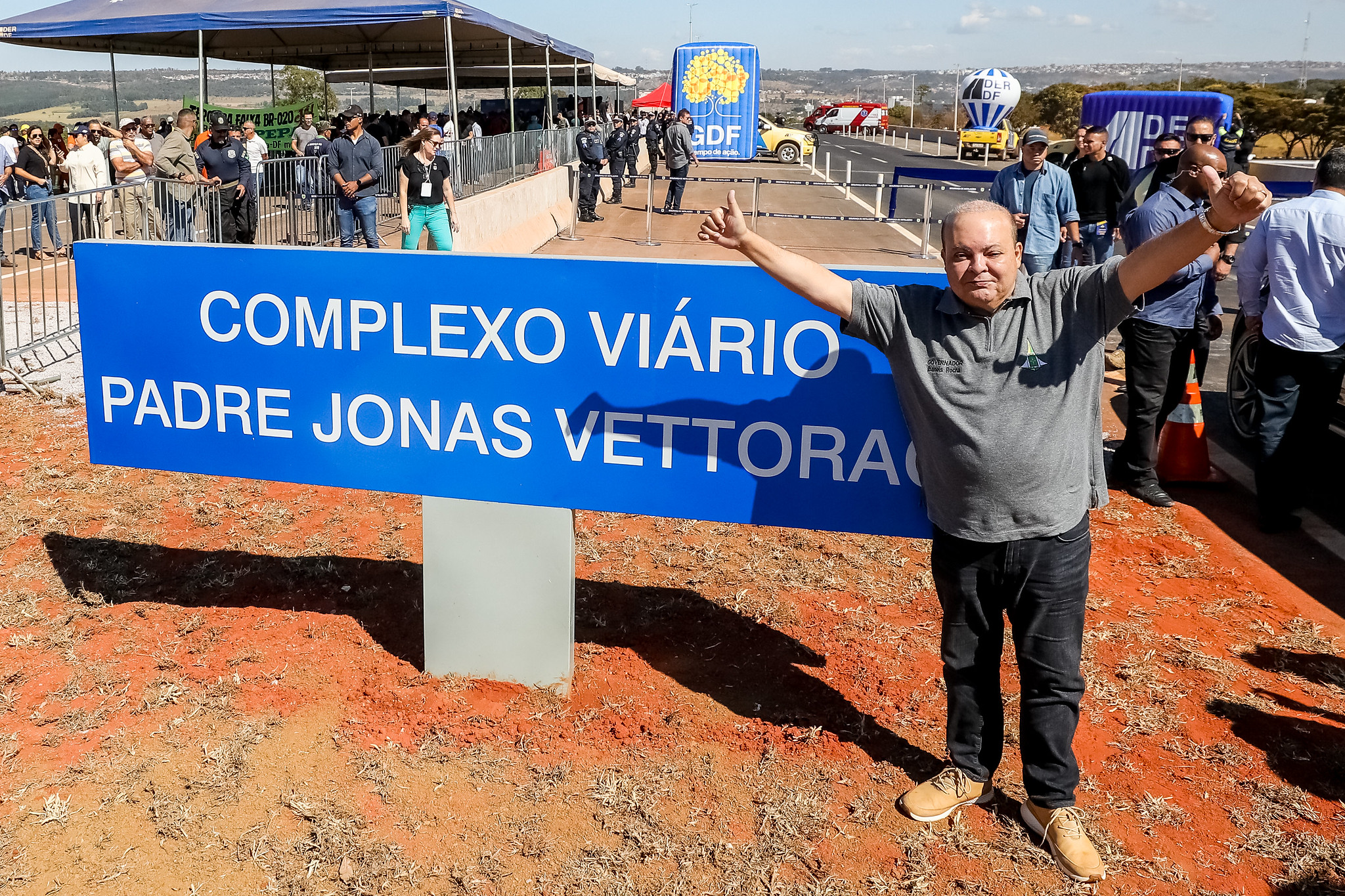 Governador Ibaneis entrega viaduto de Sobradinho