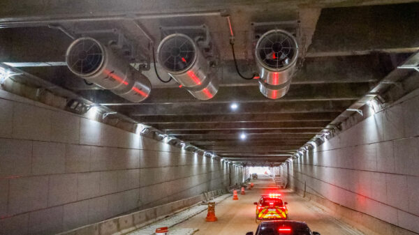 Manutenção ventiladores Túnel Rei Pelé