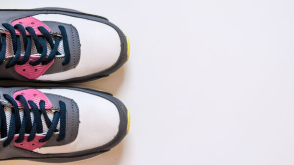 Doação tênis mães Hospital Regional de Santa Maria