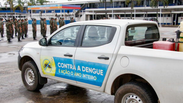 Militares são treinados para aplicação de inseticida intradomiciliar contra o Aedes aegypti