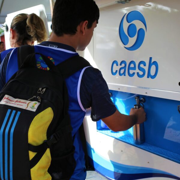 Unidade móvel para hidratação Caesb