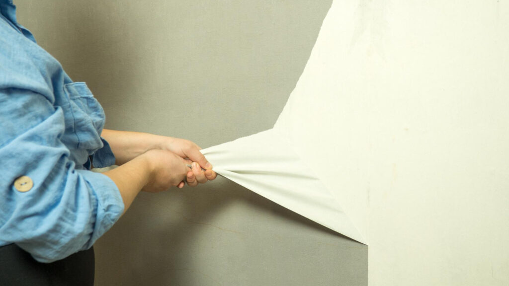 como remover papel de parede