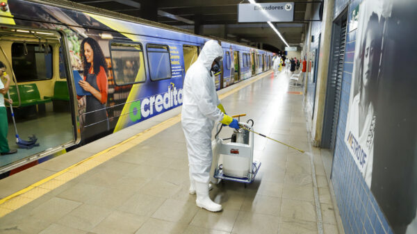 combate à dengue Metrô-DF