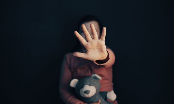 violência contra crianças e adolescentes