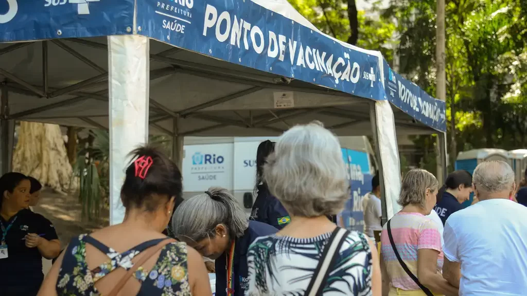 vacina gripe idosos