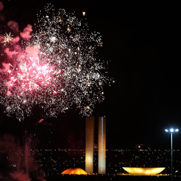 Réveillon 2026 Brasília Esplanada e Prainha