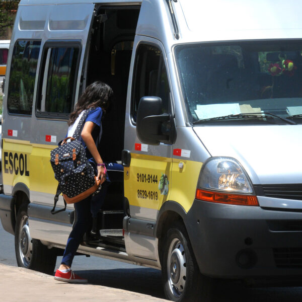 transporte escolar Detran-DF